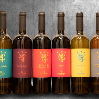 こだわりのワインリストが自慢☆