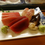 弥助鮨 - 鮪の中トロ、赤身と平目に鳥貝