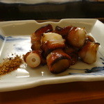 弥助鮨 - 水蛸の吸盤の炙り