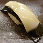 弥助鮨 - 槍烏賊の握り