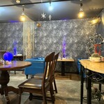 Leonids Cafe - 店内の様子 ☆ 3