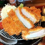 山水 - ハーフとんかつ定食(180g)　￥1200