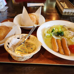 Beniya - 炖菜和黑麦面包～☆