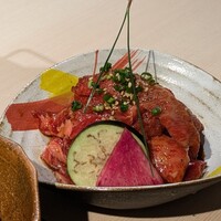 牛刺しと焼肉 仔虎 クリスロード店 - 吟選切落し200g(2024.09)