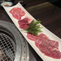 焼肉 青山外苑 - 