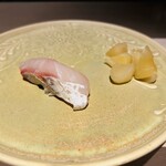 天扇 - 寿司の器も素敵(〃ω〃)