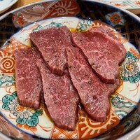 神戸焼肉 金虎 - 