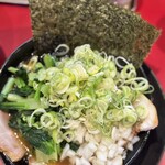 家系ラーメン たつ家 - 