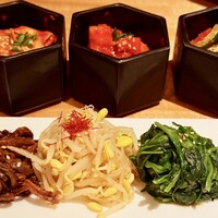 よろにく - ナムル