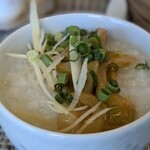 一茶一酒 - 干し帆立のおかゆはお代わり自由ですが…(注意)デザート分の余裕は残しておいて下さい