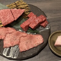 近江うし焼肉 にくTATSU 日本橋室町店 - 