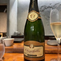 馳走西健一 - シャンシーラ・ブラン・ド・ブラン・ブリュットNV(シャンパーニュ、フランス)