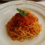 イル・ジャルディーノ - スパゲッティ トマトソース バジリコ風味
