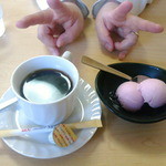 中華そば 七郎 - 食後のアイスクリームとコーヒー