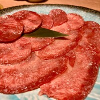 焼肉 よいん - タン３種盛り（塩）