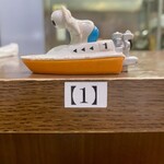 ヌードル＆スパイスカレー 今日の1番 - AM07:20(開店から50分後) カウンター8席(内3名がお客様)