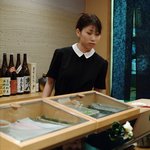 寿し処 寿々 - 漬け場のあ●●ちやん（被冩體ブレ御免）