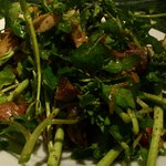 BRASSERIE BAVARDER - 砂肝と舞茸のサラダ～ヘーゼルナッツオイル和え～