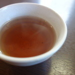 うどん処　ゆずりは - セルフの温かいお茶