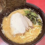 ラーメン 杉田家 - 