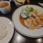 カフェムラサキ - しょうが焼き定食