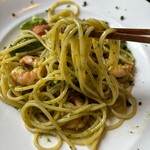 伊・食・旬 イガッタ - 【ご参考】海老とアボガドのジェノベーゼ