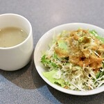 インドレストラン プージャ - スープとサラダ