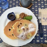 キャボットコーヴ ミュージアムテラス - パンケーキメープルフレーバーシロップ　バナナ&ピーカンナッツ何ちゃら…長い^ ^