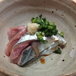 すしやのたい悟 - 秋刀魚の刺身