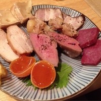 里葉亭 - 燻製盛り合わせ