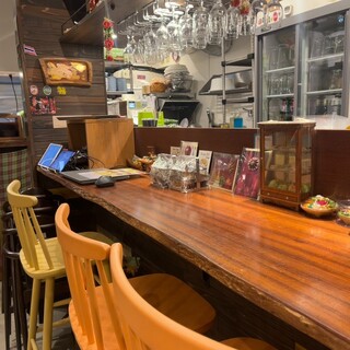 タイ東北酒場 ソムタムローンプレーン_2