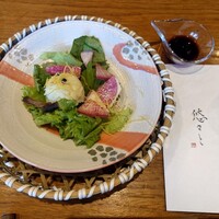 やさい家めい 表参道ヒルズ店 - 葉野菜とポテトサラダ