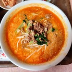 ニイハオ - 令和6年9月 ランチタイム(11:30〜13:55)
麺セット 税込1210円
担々麺、ライス大、小鉢、鶏唐揚げ、蒸し物2種