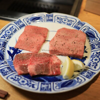 肉亭ふたご iki 新宿店 - 