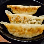 くいもの屋わん - 焼き餃子