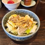 横浜らーめん寿三家 - キャベチャ咀嚼力必須(爆)