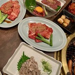 本格焼肉・韓国家庭料理 食辛房 - 