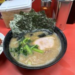 ラーメン 杉田家 本店 - 
