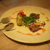 スミレオオサカ - 