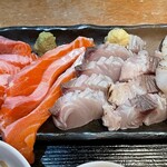 天然魚と七輪焼き 隠れ居酒屋 雑魚や - 