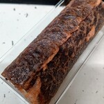 北の自然菓 柳月 - 棒状のきんつば♡まわりを包んでるのは何やろ❔️(・・?