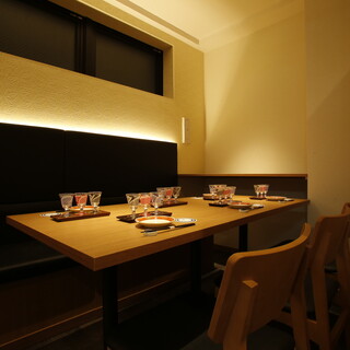 Accommodates groups of 2 to 4 guests.