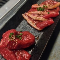和牛とワイン 焼肉きゅうこん - 