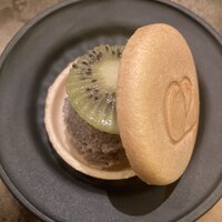 O2 - 