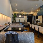 河苑 - 店内①