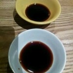 Tsuneya Densuke - お造りのお醤油は、生姜入りとわさび入りの二種類