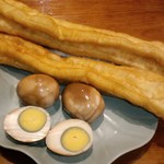 興口福 - 油条と茶葉蛋