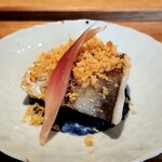 日本料理FUJI - 游がせのえぼ鯛には素揚げしたパン粉、仕立てが素晴らしい