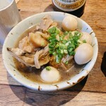 おばんざい あんこ - 舞茸とつくねとうずらの煮物