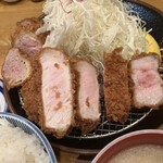 とんかつ 檍 - 断面